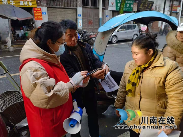 龙马潭区小市街道：防疫阵地上的“青春志愿队”(图1)