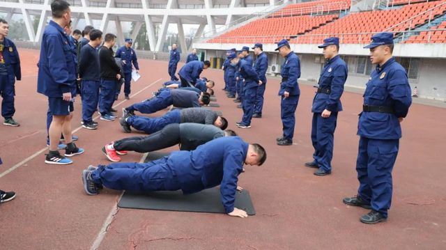 泸州市消防救援支队开展全员岗位练兵考核(图6)