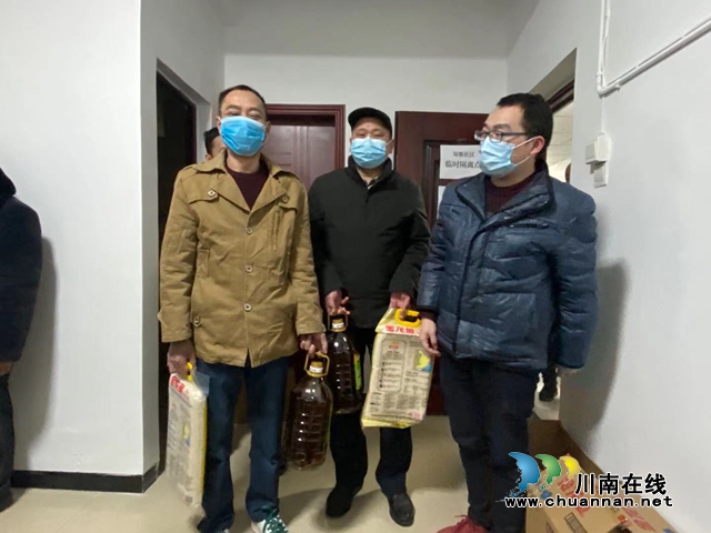 内江经开区靖民镇开展“走基层，送温暖“慰问活动”(图1)
