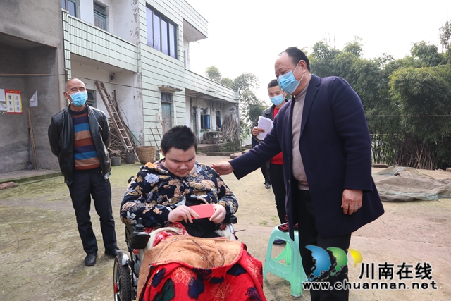 真情回馈家乡，泸县云龙镇组织商会开展节前慰问活动(图3)