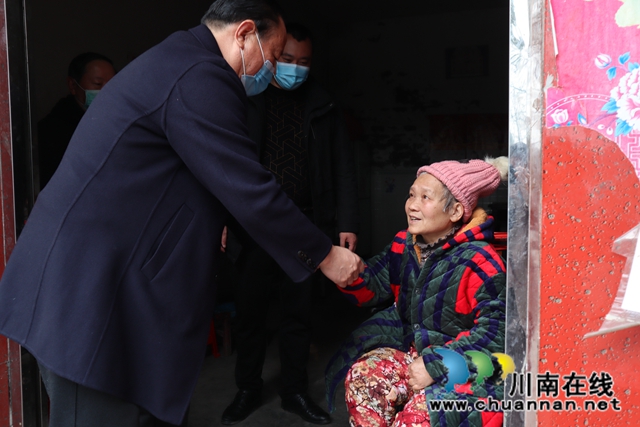 真情回馈家乡，泸县云龙镇组织商会开展节前慰问活动(图4)
