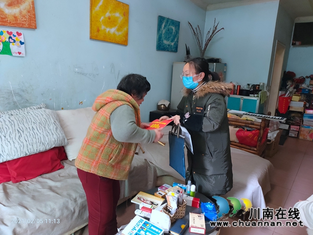 龙马潭区残联到小市街道开展残疾人“温暖万家行”走访慰问活动(图1) 龙马潭区残联到小市街道开展残疾人“温暖万家行”走访慰问活动(图1)