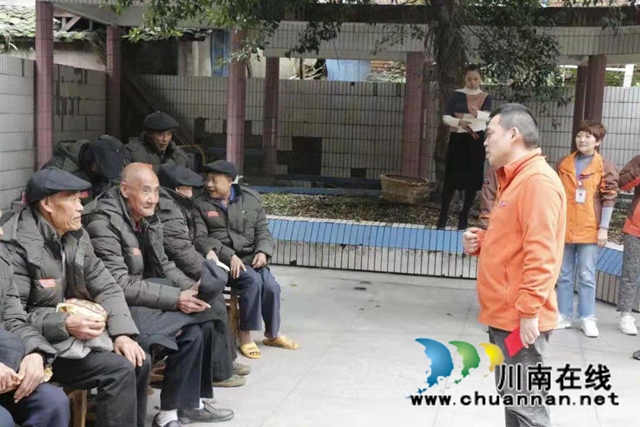 合江先滩镇：暖春走基层，乡贤人士在行动(图4)