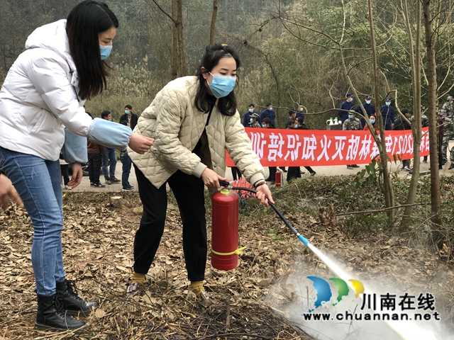 泸县百和镇：真抓实干，筑牢森林防火墙(图2)