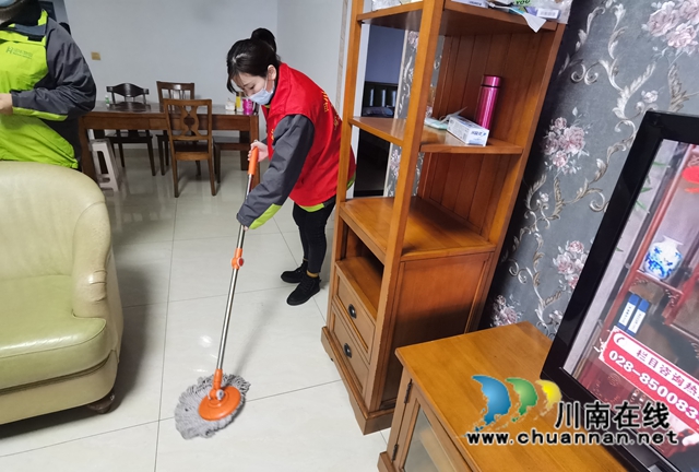 四川泾华物业：送去新春祝福，传递浓浓温情，党的关怀让年味更浓(图5)