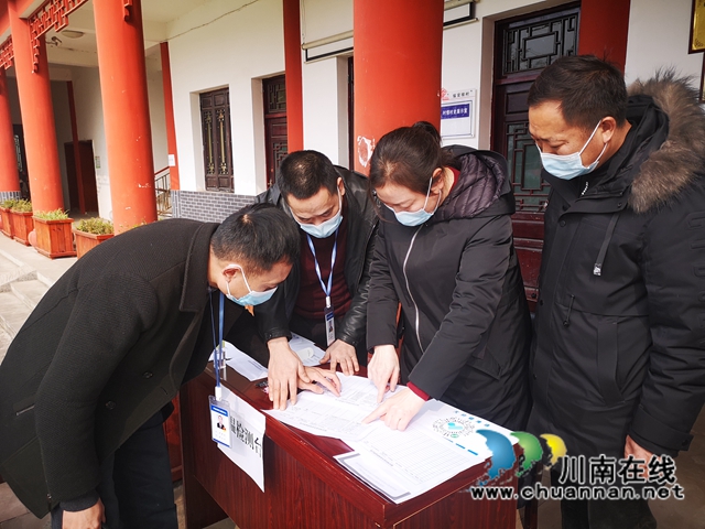 泸县:入镇入村入户开展农民工疫情防控工作督查(图8) 泸县:入镇入村入户开展农民工疫情防控工作督查(图8)