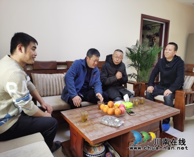 送关怀，暖民心！龙马潭区综合行政执法局开展春节慰问活动(图3)