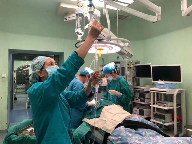 【致敬】春节“不打烊”的医院，他们用坚守向生命致敬！(图21)