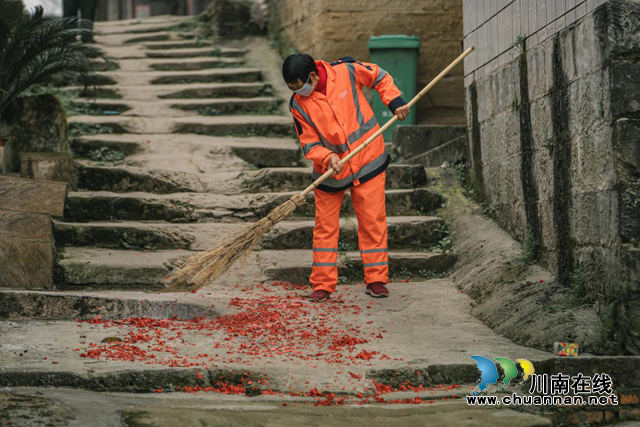 洁净龙马，扮靓城市！龙马环卫春节不打烊！(图3)