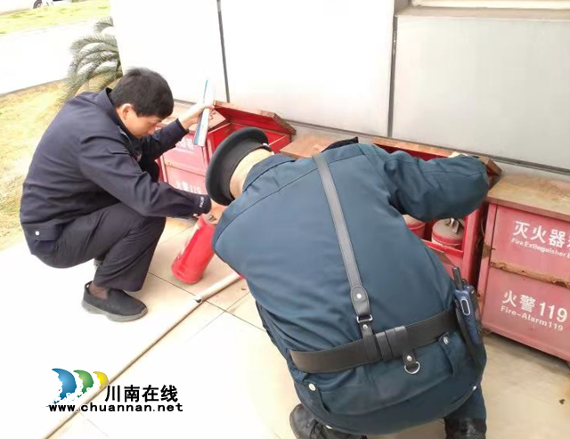 内江经开区交通镇汉晨社区常态化做好节后消防安全检查(图1)