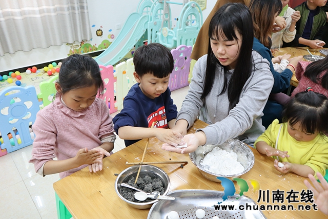 泸县云龙镇大水河村开展“我们的节日—关爱留守欢度元宵”活动(图5)