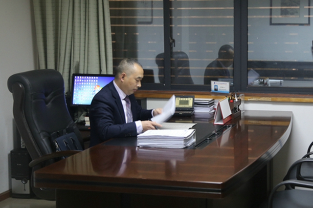 【泸州两会】法治政府建设这样做，市政协委员肖刚来献策(图3)