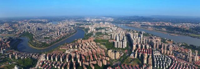 两会声音丨市政协委员丁跃萍：规划引领要素保障管控约束，为泸州高质量发展提供坚实支撑(图2)