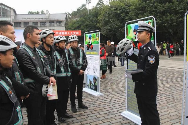 “铁包肉”，2起事故2死2伤！内江警方：请市民千万吸取教训