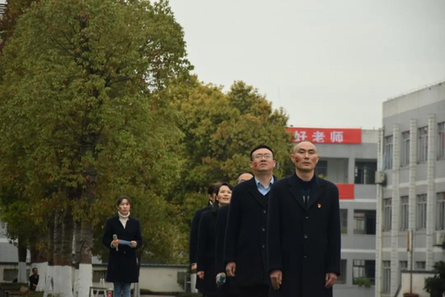 “话安全 敬英雄 学党史 抒梦想”，泸州十八中别样开学第一课干货满满(图5)