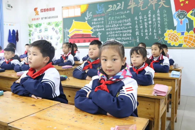 “话安全 敬英雄 学党史 抒梦想”，泸州十八中别样开学第一课干货满满(图26)