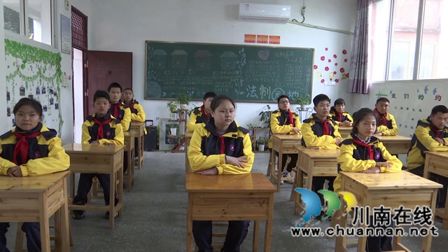 合江特殊教育学校:无声课堂,让梦想发芽(图3) 合江特殊教育学校:无声课堂,让梦想发芽(图3)