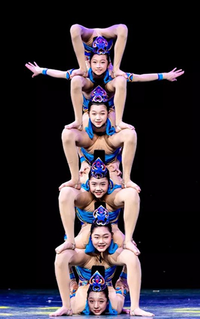 厉害了！宜宾这群人拿下国际大奖！(图2)