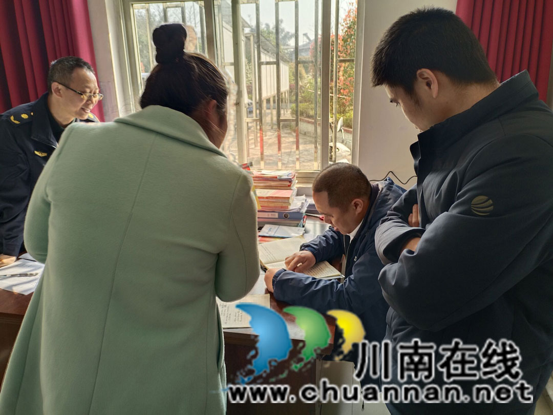 泸县云龙镇强力落实前重点工作综合督查(图2)