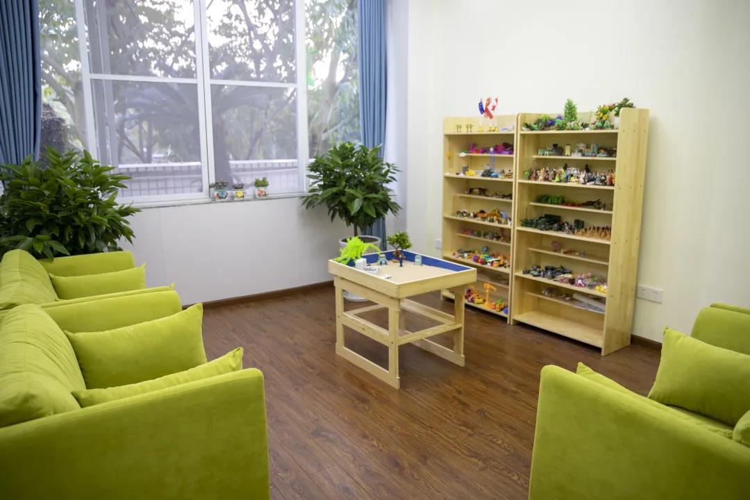 全市警营首家——泸县公安局心理健康服务中心揭牌(图7) 全市警营首家——泸县公安局心理健康服务中心揭牌(图7)