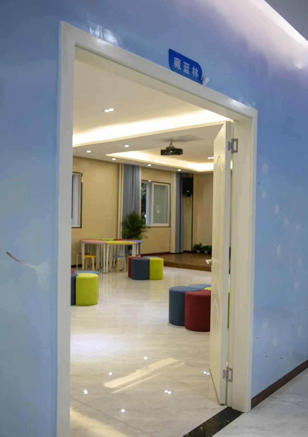 全市警营首家——泸县公安局心理健康服务中心揭牌(图14) 全市警营首家——泸县公安局心理健康服务中心揭牌(图14)