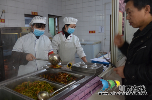 威鑫煤业：巾帼展英姿，致敬节日里坚守岗位的“最可爱的人”(图3)