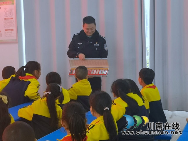 龙马潭区罗汉街道深入开展禁毒宣传教育进校园系列活动(图2)