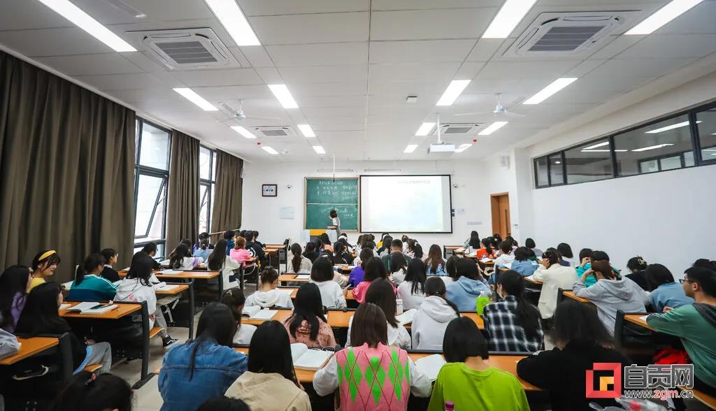 最美还是本部！四川轻化工大学李白河校区正式启用(图15)