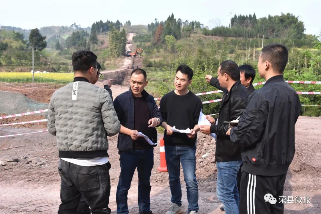 自贡荣县投入2.5亿修路，看看有你的老家吗？(图2)