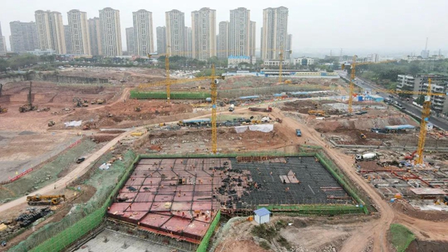 9月1日建成投用,龙马高中最新进展来了!(图2) 9月1日建成投用,龙马高中最新进展来了!(图2)