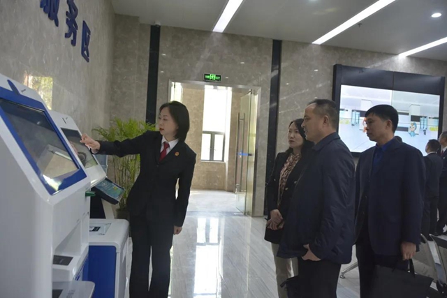 省政法队伍教育整顿第四指导组检查指导江阳法院教育整顿工作(图3)