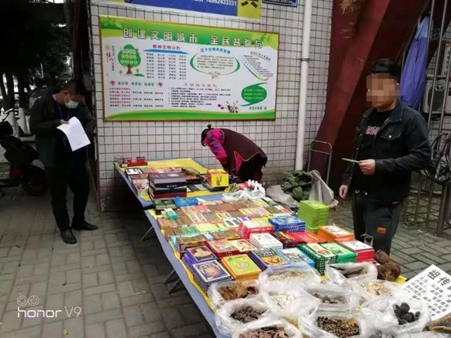 泸州:给力3.15!打假治劣护权益进行时(图7) 泸州:给力3.15!打假治劣护权益进行时(图7)