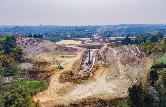 好多人都不晓得，内江正在新修一个高铁站，最新进度——(图3)