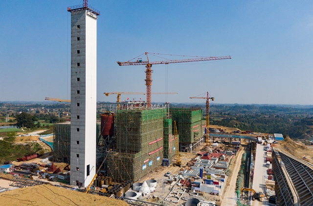 惊呆！内江造个“巨兽”，每天要“吞”600吨东西(图2)