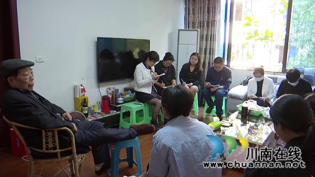 合江：老党员家的“微党课”(图1)