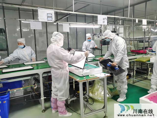 泸县打好高质量发展组合拳，全力打造千亿产业园(图2)