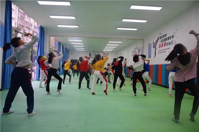 点燃兴趣火花 成就少年梦想——“致泸合作.乐学堂”课程开班啦！(图7)