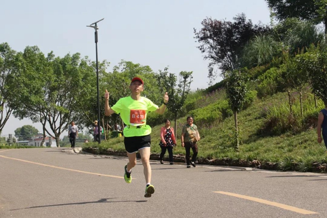 手慢无！龙马潭松滩湖环湖马拉松开始报名！(图5)