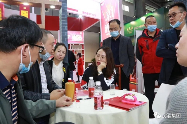 酒博会持续上演“沈酒热”，中国沈酒展厅宾客盈门成为全场焦点！(图19)