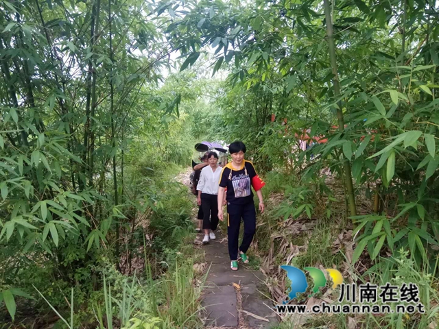 泸县云龙镇:做实“三覆盖”,织牢“禁烧网”(图2) 泸县云龙镇:做实“三覆盖”,织牢“禁烧网”(图2)