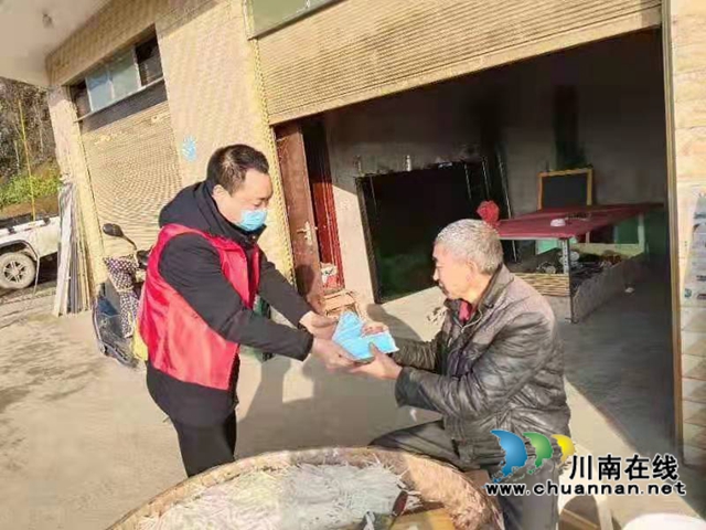 古蔺县丹桂镇乡贤张贵波：成功不忘本色，思源造福乡梓