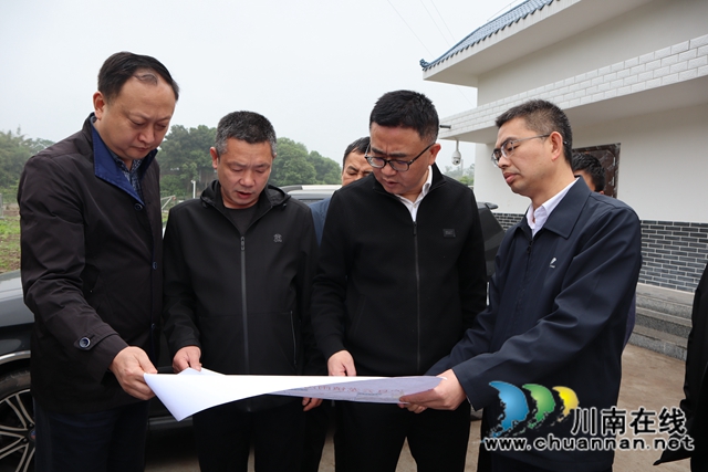 章磊到泸县云龙镇督导河长制工作(图2)