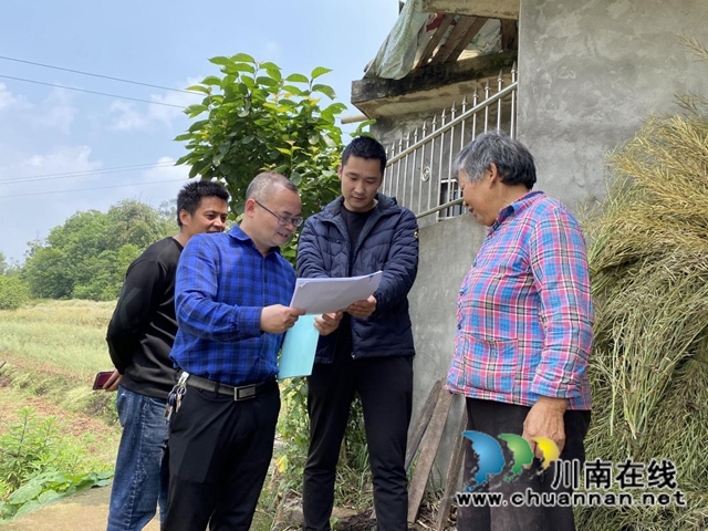 泸县扶贫移民局到百和镇开展2020年第一批专项扶贫资金项目验收(图3)