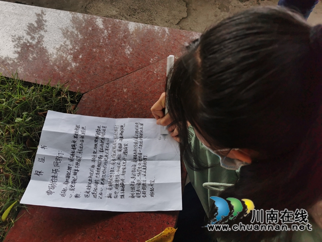 纳溪区法院：耐心劝导，迷途女孩回归求学路(图3)