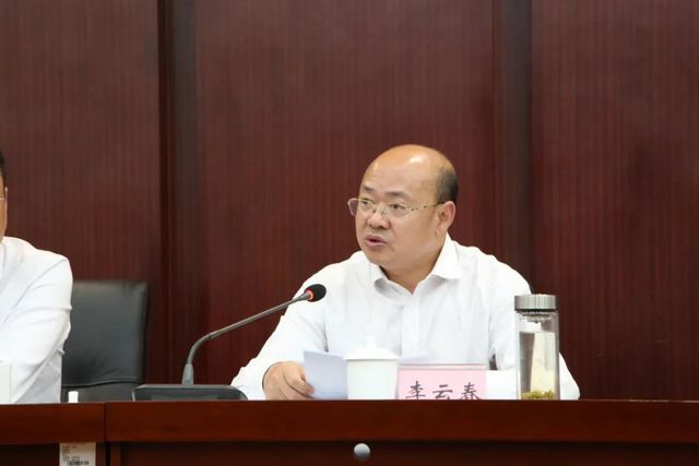 泸州市城镇老旧小区改造工作推进会召开(图2)