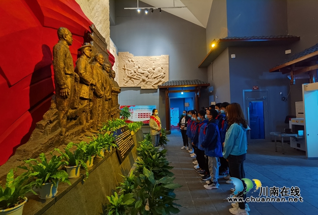 泸州市儿童福利院开展主题团日活动(图1)