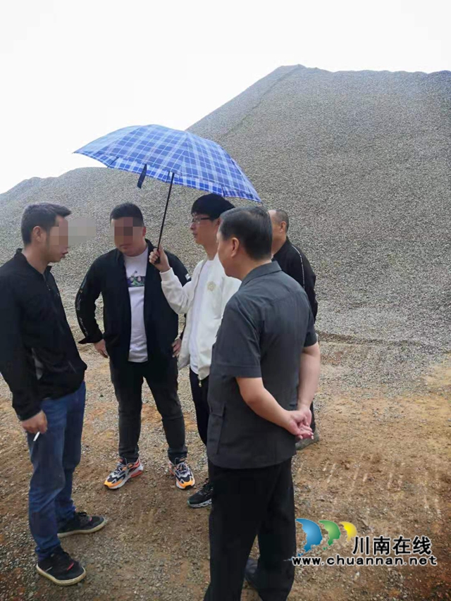 保障民企权益 纳溪区法院执行法官远赴广西百色成功押回涉案车辆(图3)