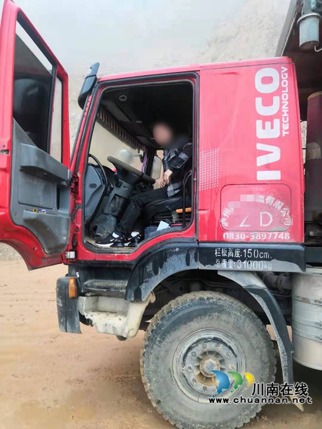 保障民企权益 纳溪区法院执行法官远赴广西百色成功押回涉案车辆(图2)