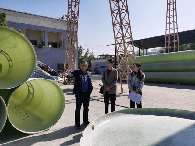 食品安不安全?加油机准不准?游乐设备能不能坐?节前,泸州市场监管人员替您查了!(图11) 食品安不安全?加油机准不准?游乐设备能不能坐?节前,泸州市场监管人员替您查了!(图11)