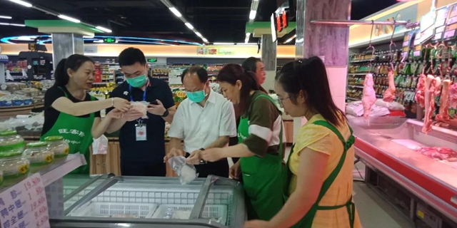 五一假期不歇力，泸州市场监管不打烊！(图2)